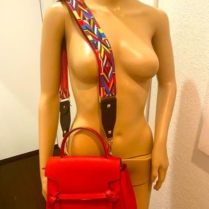 Wide adjustable purse strap in colorful print